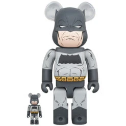 400% & 100% Bearbrick Set - Batman (The Dark Knight Returns)